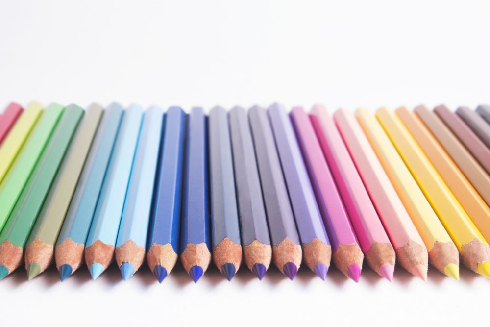 Top 15 Best Colored Pencils for Artists